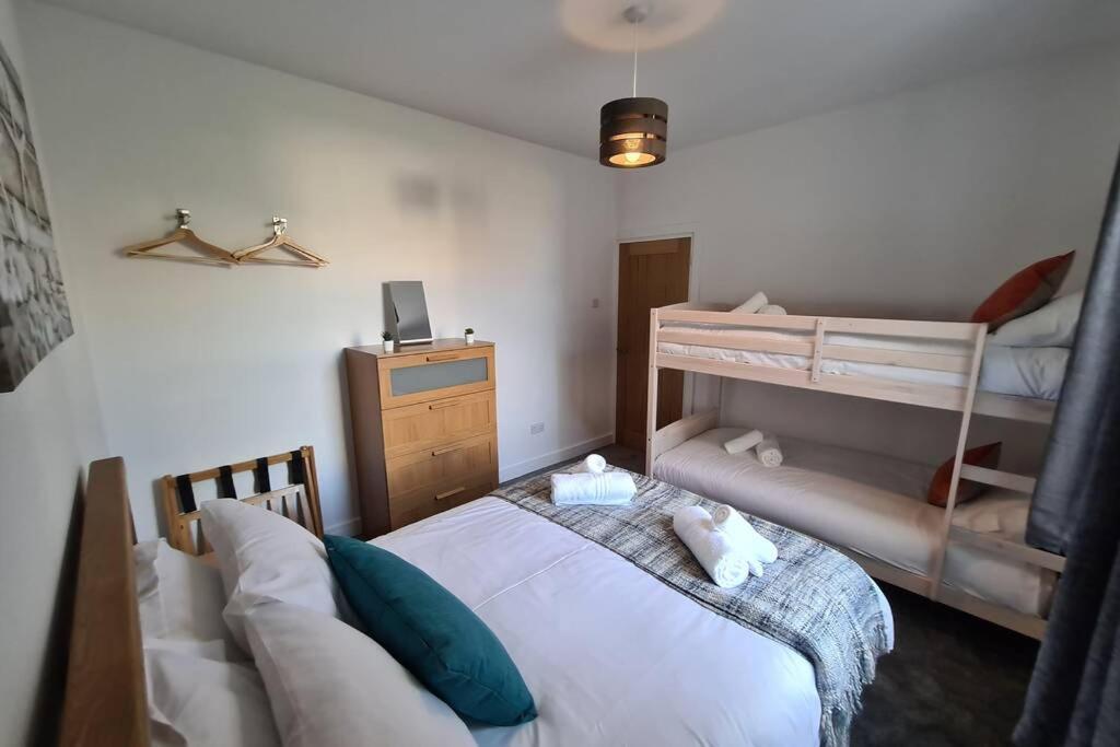 Beautiful Seaside Apartment With Parking Ventnor Eksteriør bilde